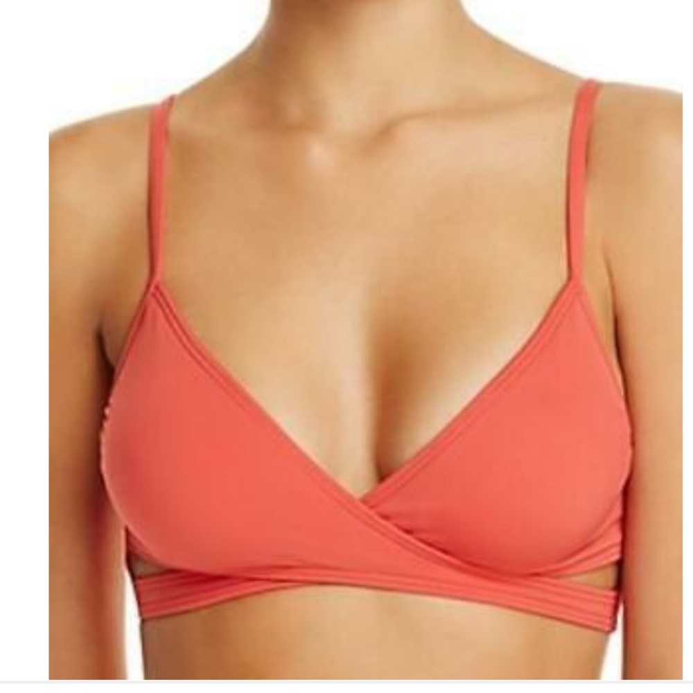 Vince Camuto women’s bikini top
